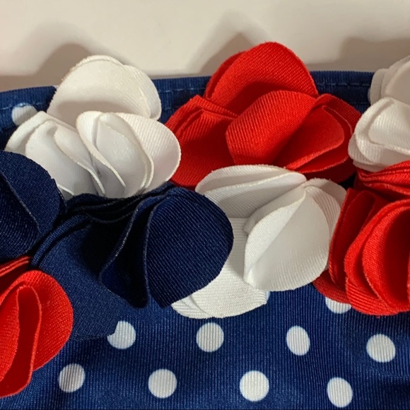 Girl’s Penelope Mack Patriotic Floral Swimsuit - Picture 3 of 12